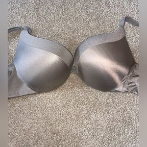 Victoria secret push-up bra size 32C